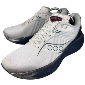 Saucony Triumph 22 Form-Fit Cloud Navy Running Shoes Sneakers Men's Size 11